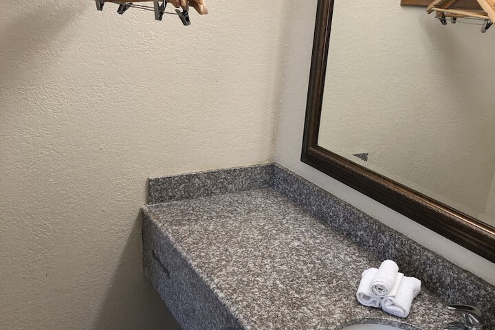 Room 15 of 54