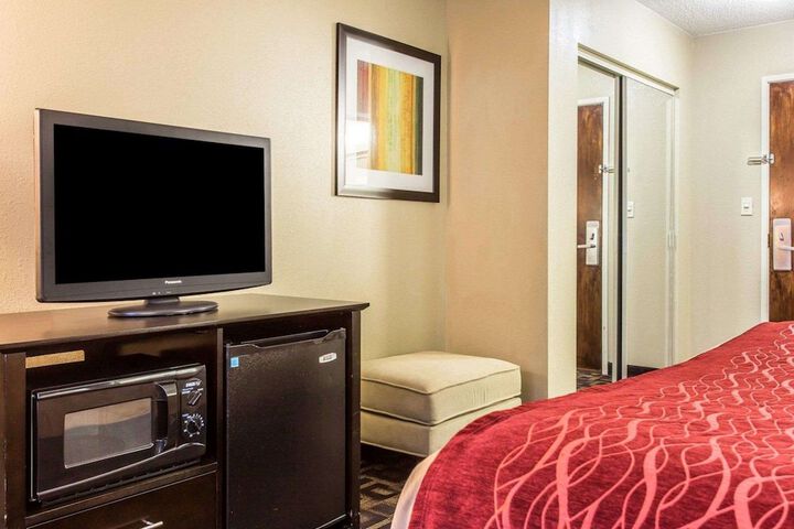 Room 22 of 34