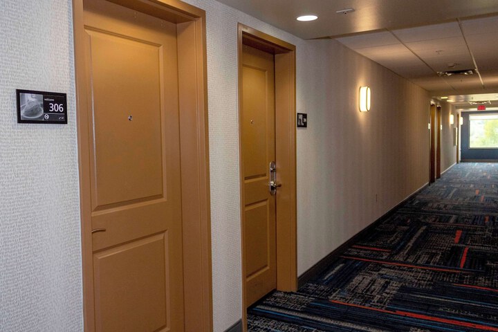 Hampton Inn & Suites Riverton