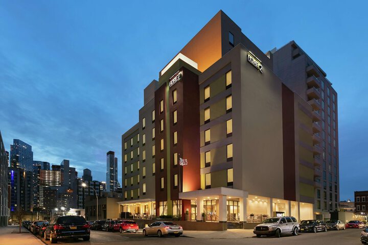 Hotel 5 of 63