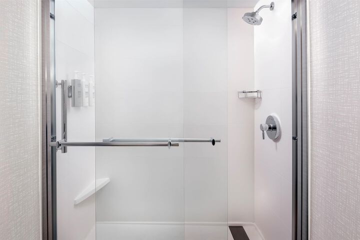 Hampton Inn Buffalo-Airport / Galleria Mall