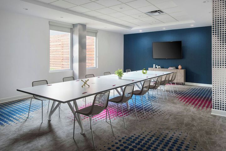 Aloft by Marriott Mount Laurel