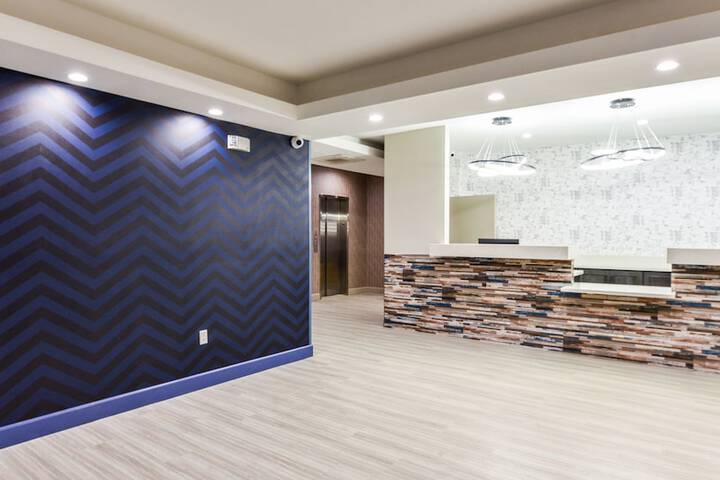 Hotel Interior 10 of 49