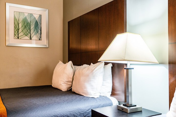 Room 43 of 67