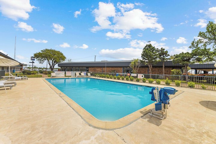 Americas Best Value Inn Ft. Worth Hurst