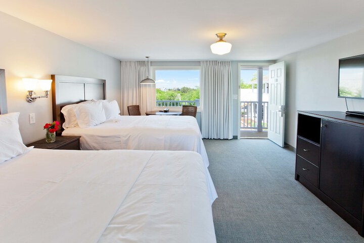 Room 14 of 34