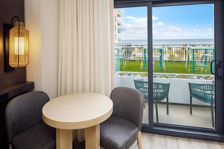 Embassy Suites by Hilton Gulf Shores Beach Resort