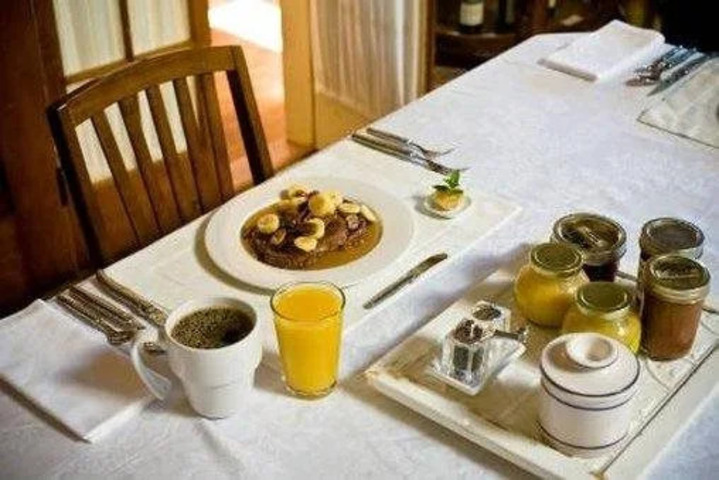 COOPER HOUSE BED & BREAKFAST INN