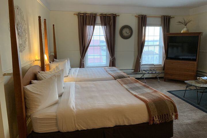 Room 36 of 71