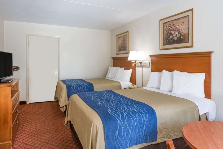 Room 7 of 24