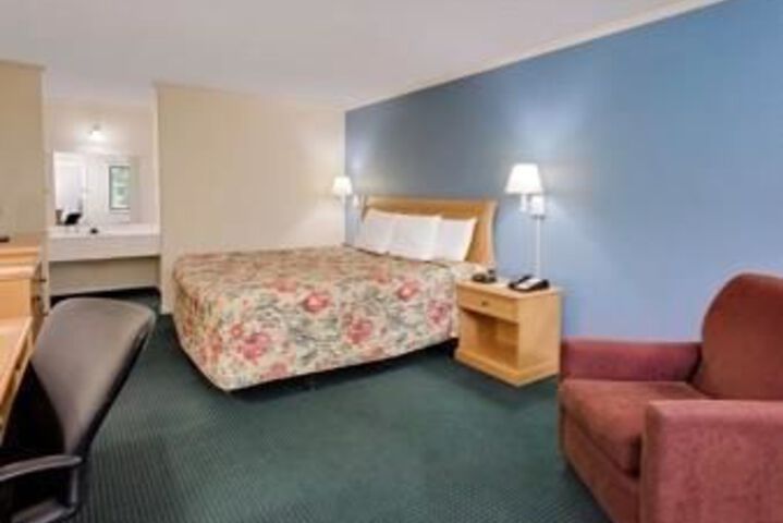 Days Inn by Wyndham Turbeville