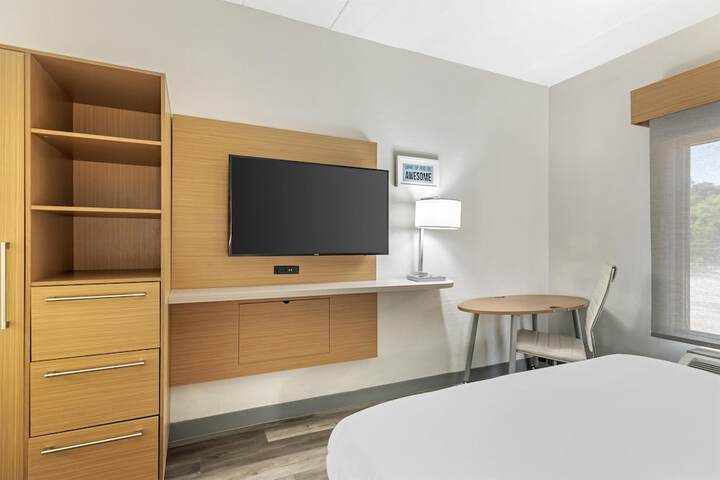 Best Western PLUS Executive Hotel