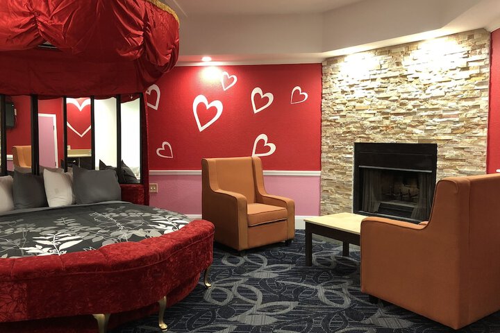 Room 18 of 73