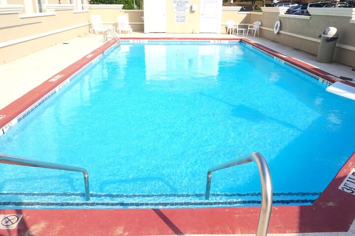Pool 9 of 42