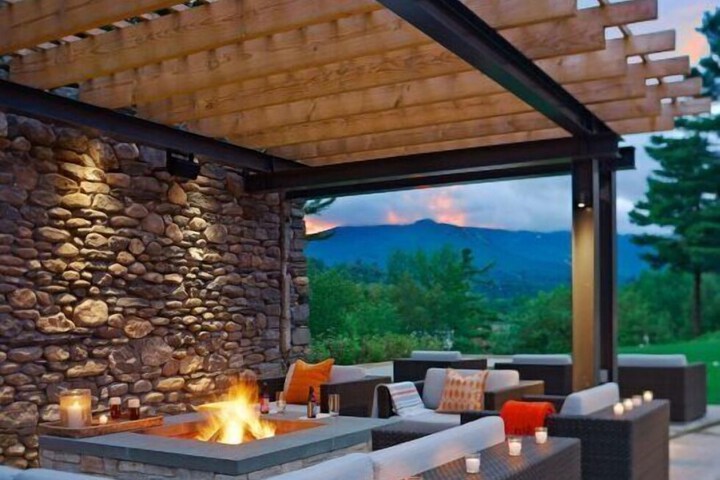 Family Friendly Overlook at Topnotch