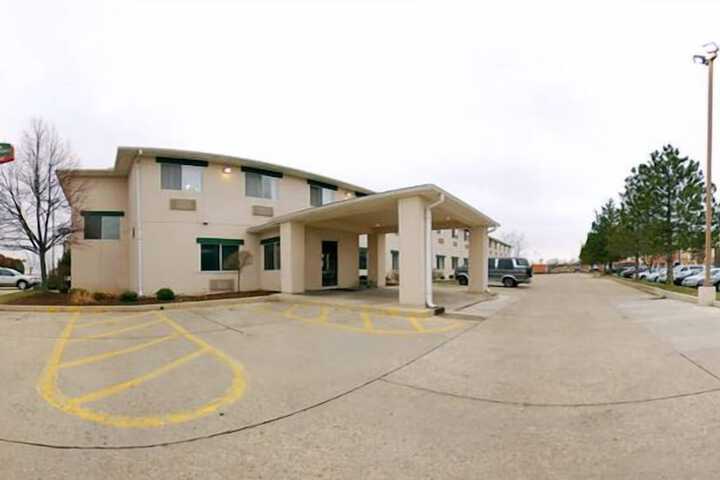 Hotel 2 of 35