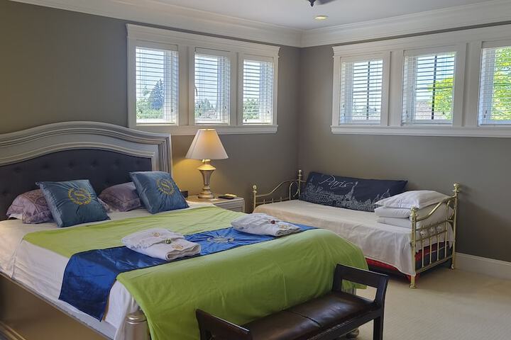 Room 45 of 74