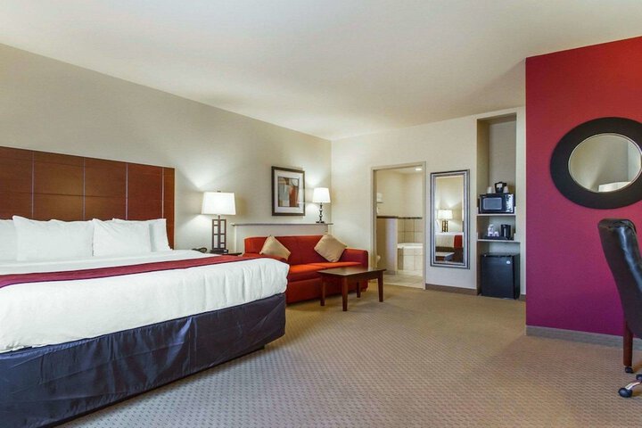 Comfort Suites Florence Shoals Area