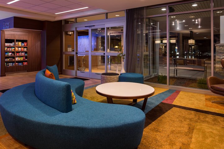 Fairfield Inn & Suites St. Louis Westport
