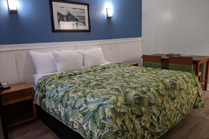 Room 26 of 59