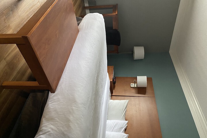 Room 14 of 31