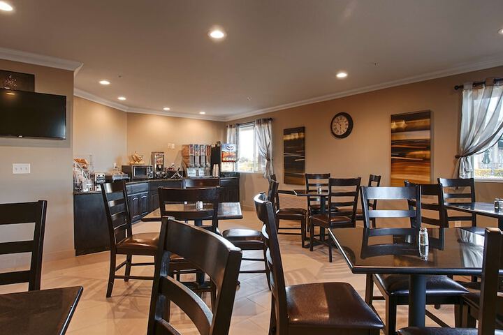Best Western Willows Inn
