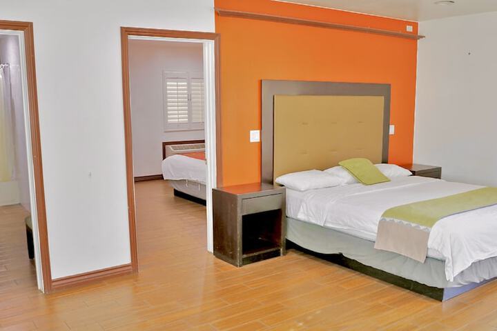 Room 50 of 51