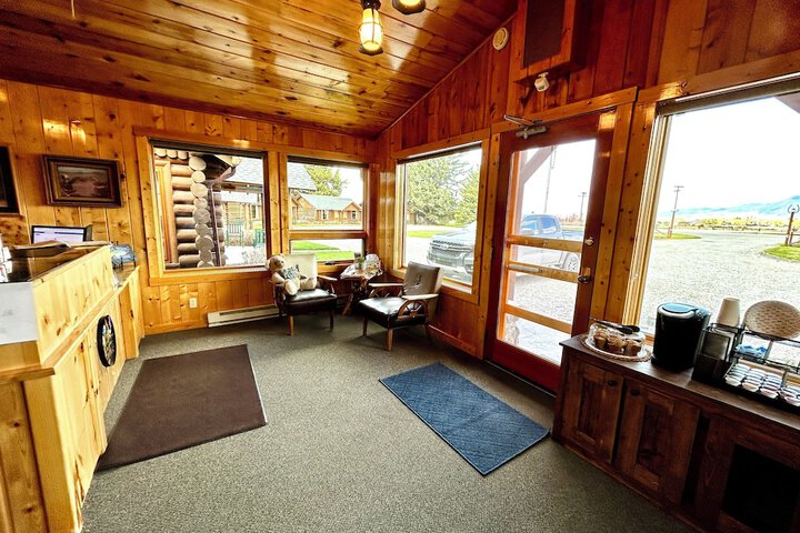 El Western Cabins & Lodges