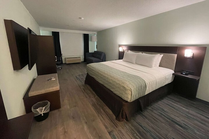Room 39 of 54
