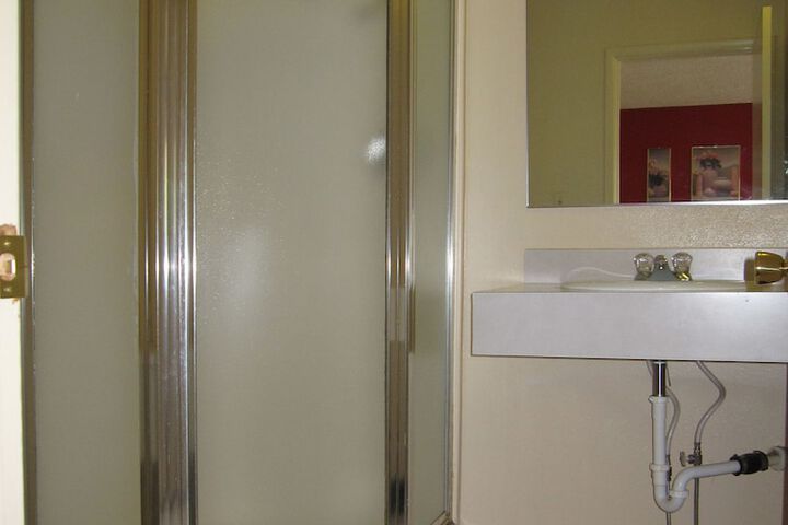 Room 13 of 14
