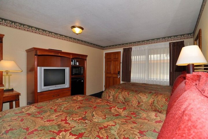 Room 30 of 50