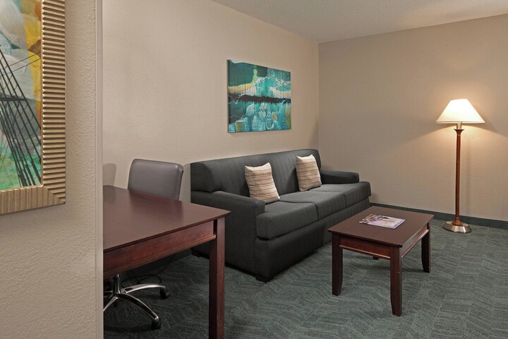 Room 18 of 30