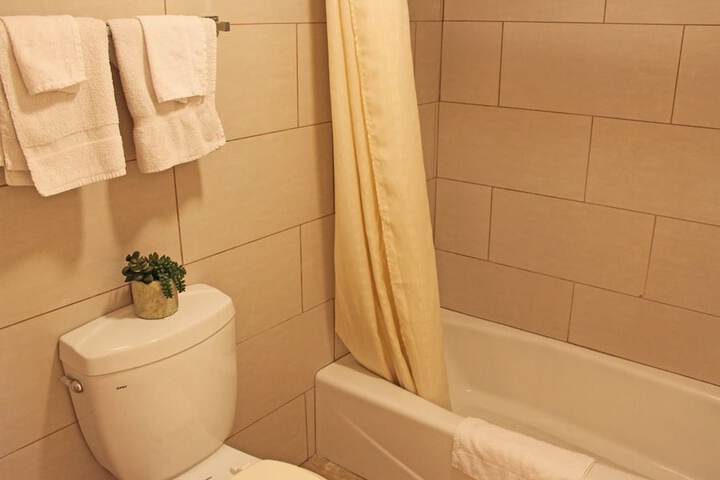 Room 14 of 27