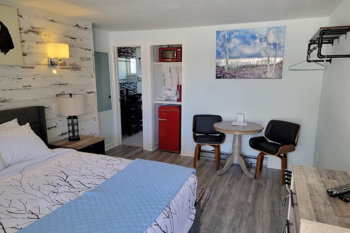Room 52 of 125