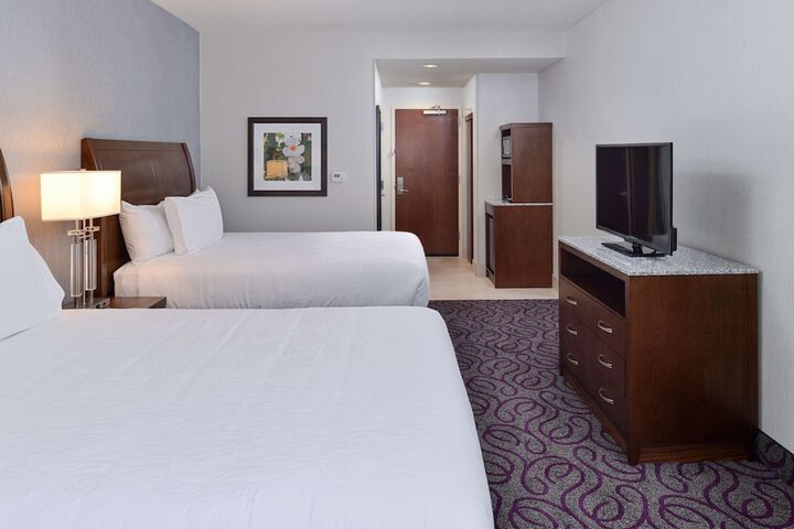 Room 30 of 48