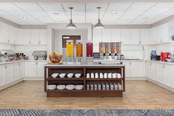 Homewood Suites by Hilton Detroit-Troy