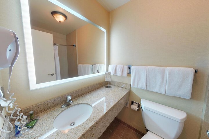 Radisson Hotel Lenexa Overland Park