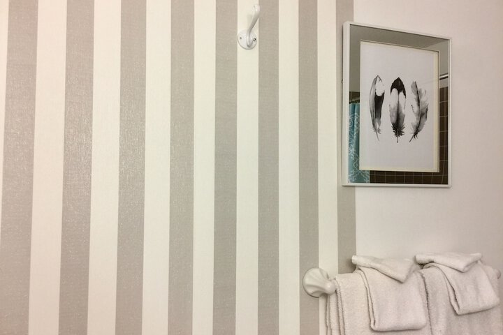 Room 17 of 35