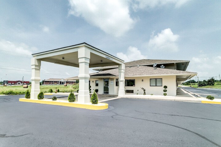 Motel 6 Berea KY
