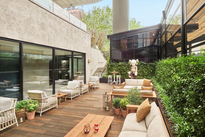 Terrace/Patio 38 of 48