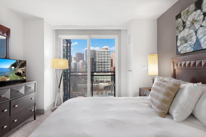 Global Luxury Suites at Boston Seaport