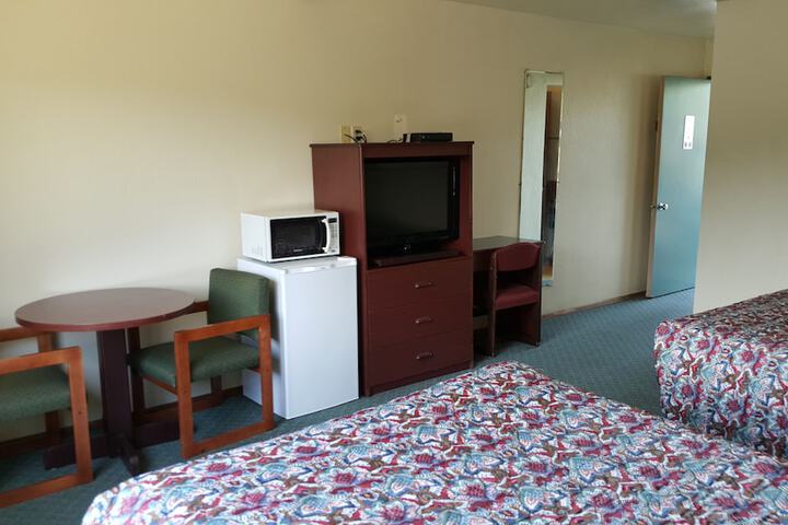 Room 14 of 34