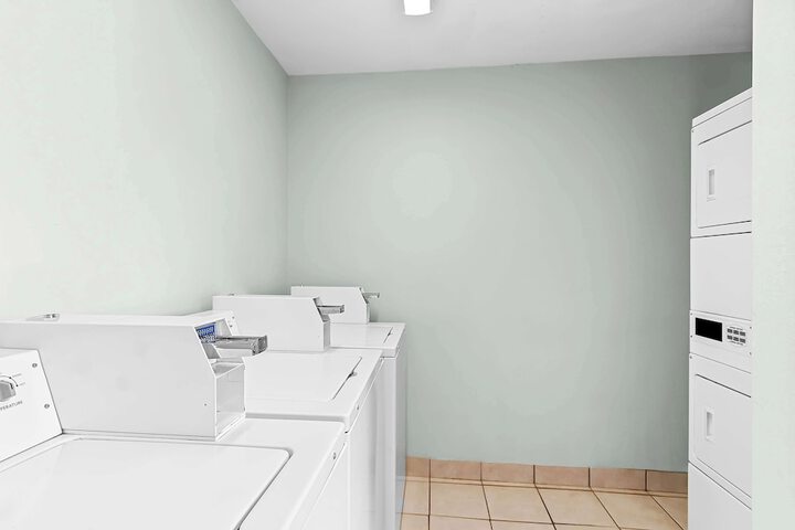SureStay Studio by Best Western Pensacola