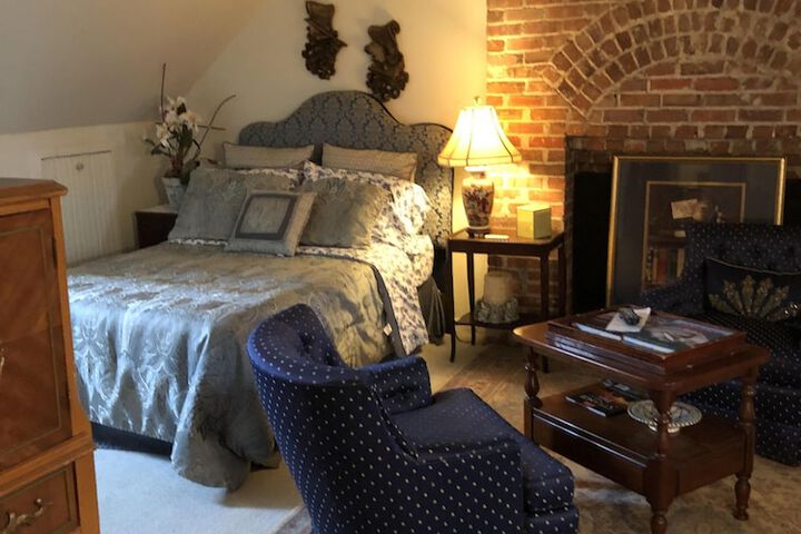 Room 26 of 32