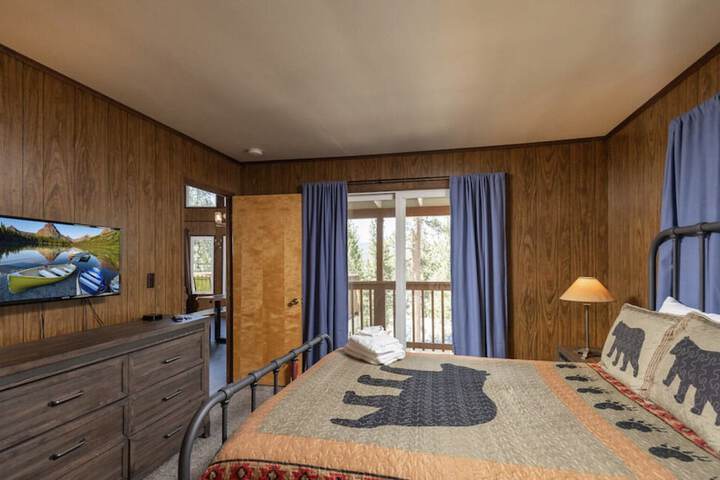 Room 43 of 70