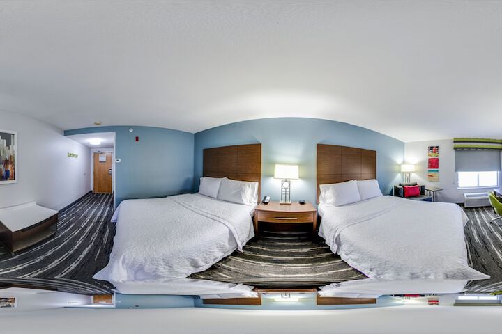 Room 30 of 36