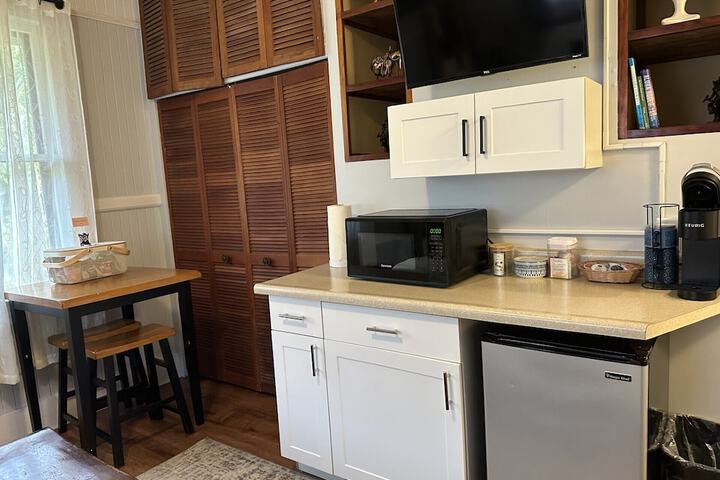 Aloha Junction Bed and Breakfast