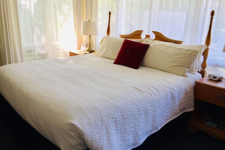 Room 16 of 42
