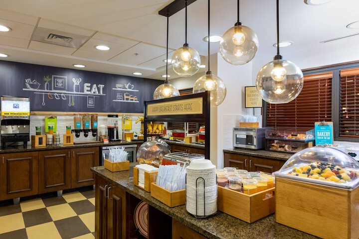 Hampton Inn Winston-Salem Hanes Mall