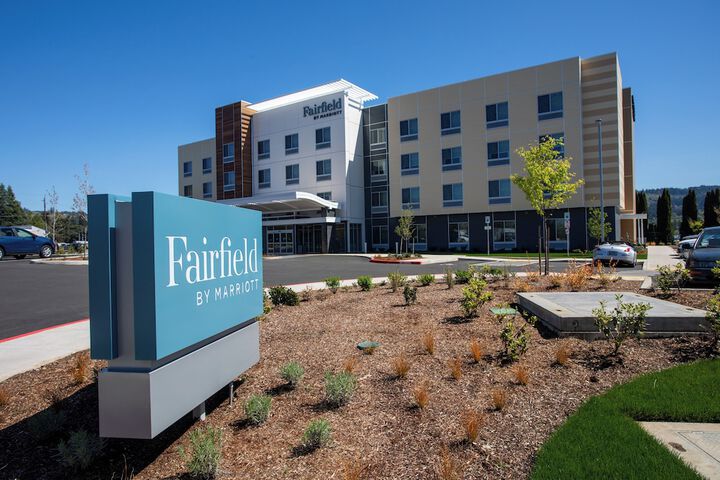 Fairfield by Marriott Inn & Suites Portland Newberg